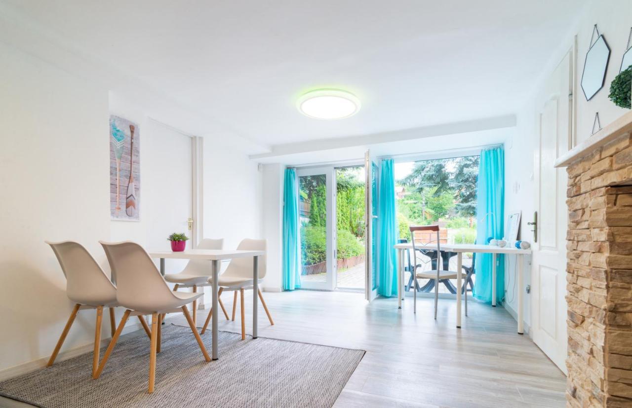 Cosy And Colorful Apartment Szentendre Exterior photo
